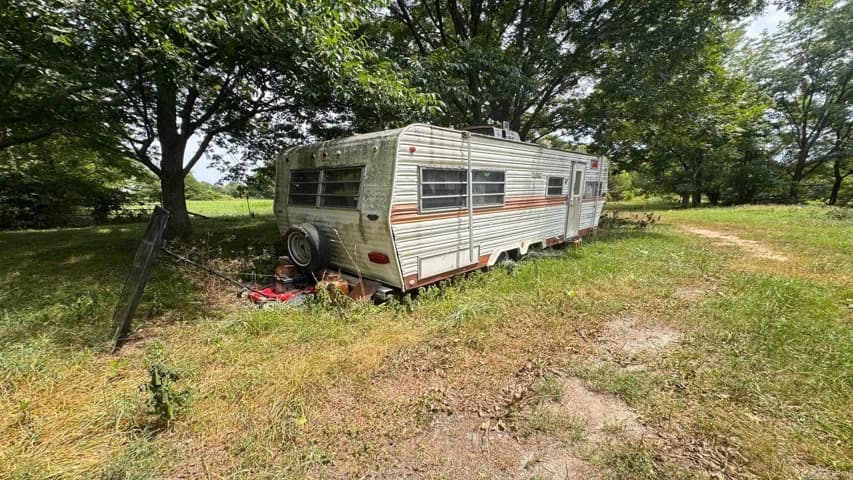 Property at 262  Hc 32 - Image 6