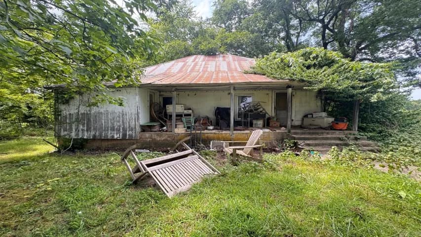 Property at 262  Hc 32 - Image 7