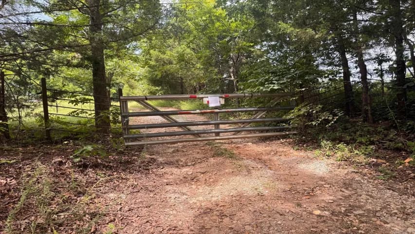 Property at 262  Hc 32 - Image 10