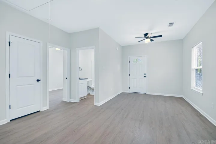 Property at 2001  Scotty - Image 7