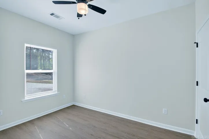 Property at 2001  Scotty - Image 20