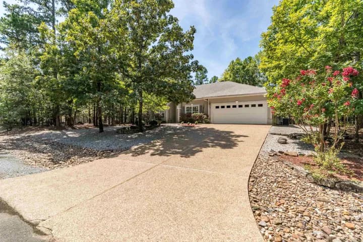 Property at 3  Jaguar ln - Image 3
