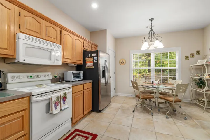 Property at 3  Jaguar ln - Image 10