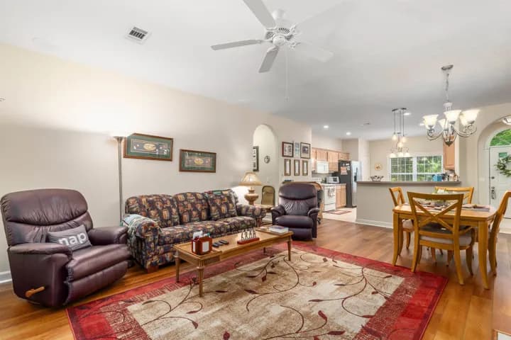 Property at 3  Jaguar ln - Image 6