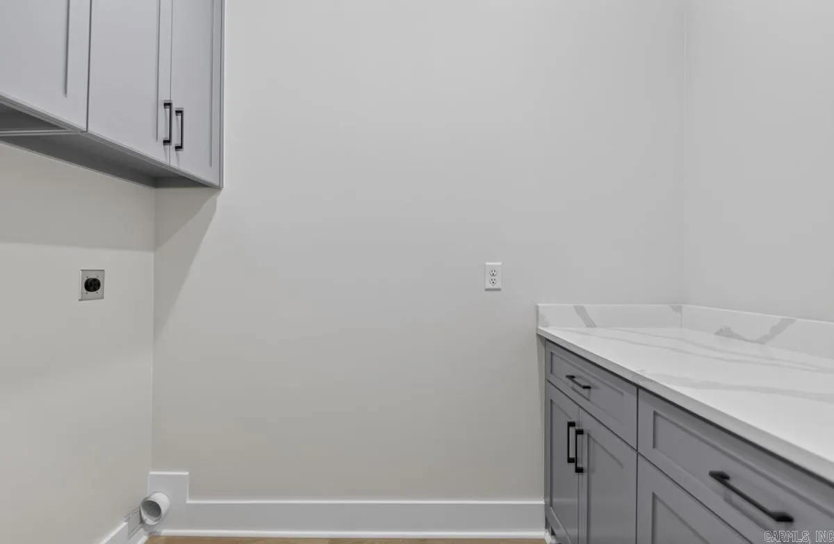 Property at 63  Oakbrooke drive - Image 27