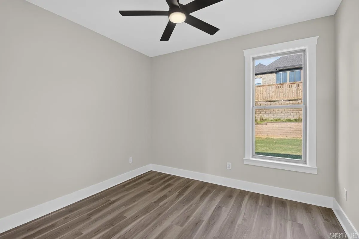 Property at 63  Oakbrooke drive - Image 25