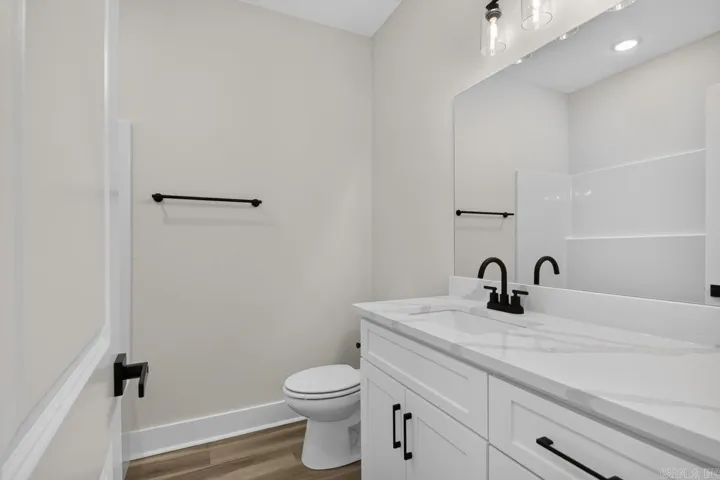 Property at 63  Oakbrooke drive - Image 24