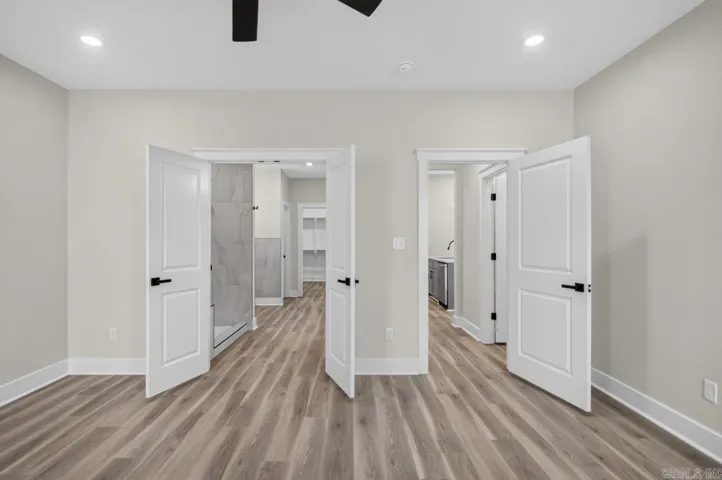 Property at 63  Oakbrooke drive - Image 16