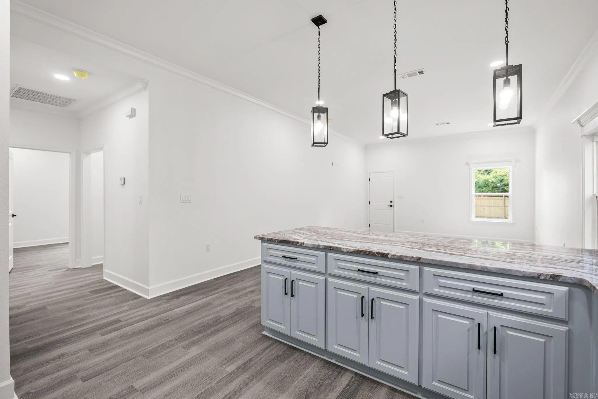 Property at 2217 S Pine - Image 22