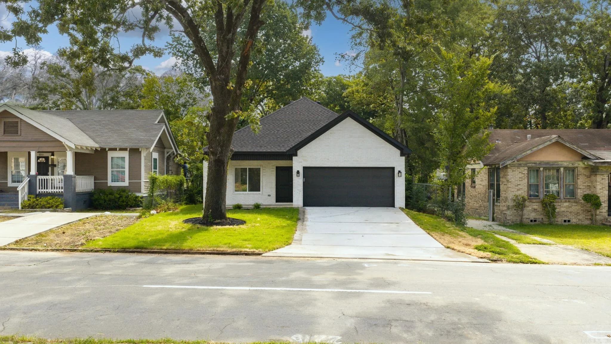 Property at 2217 S Pine - Image 29