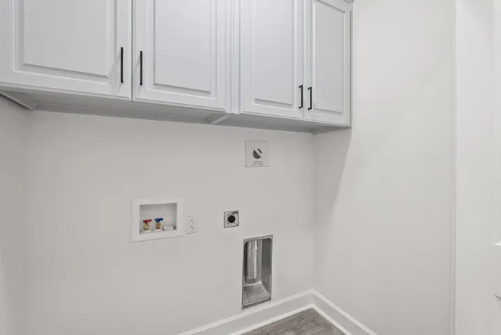 Property at 2217 S Pine - Image 12