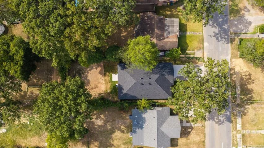 Property at 2217 S Pine - Image 26