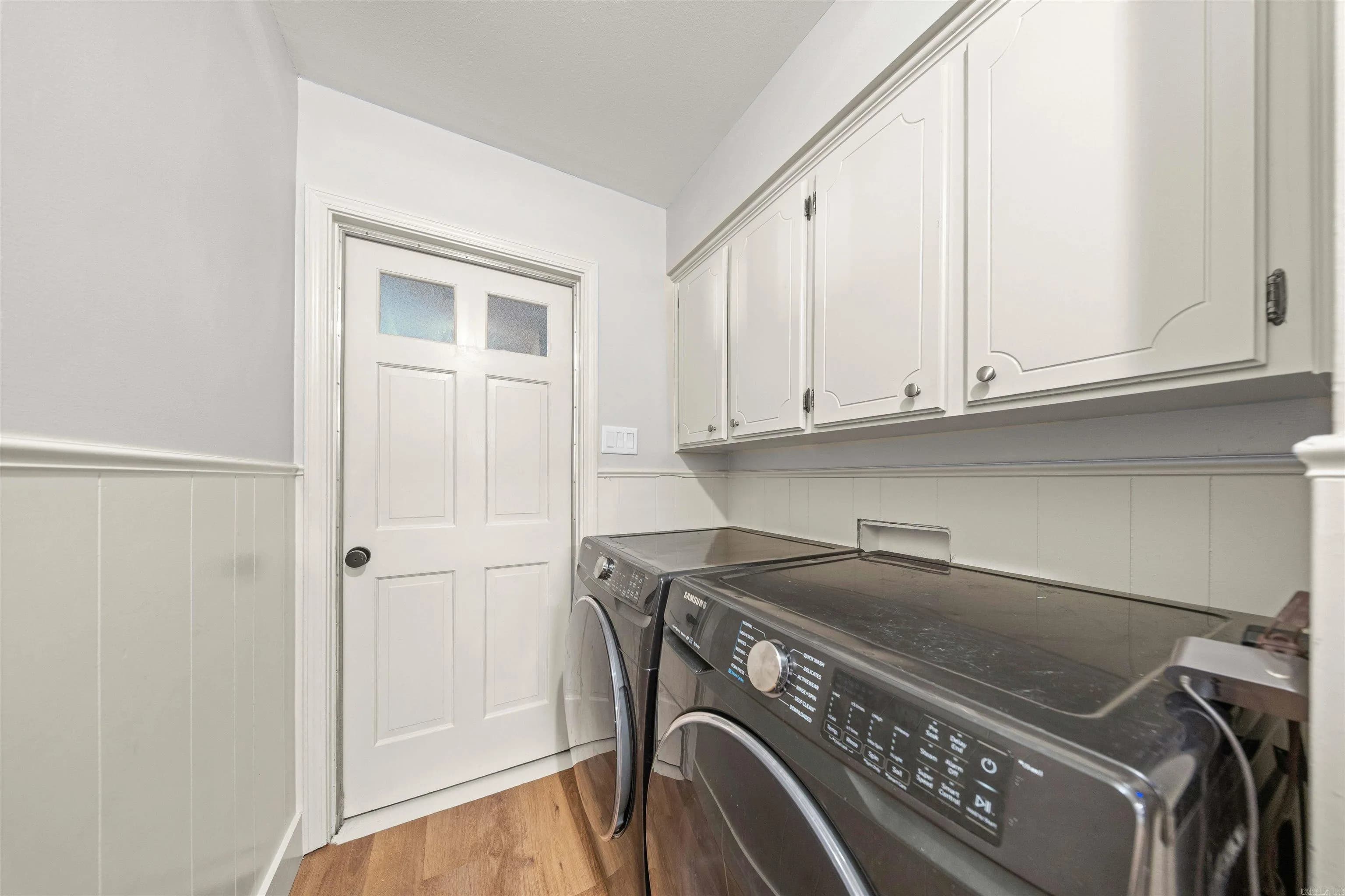 Property at 10  Kensington - Image 26