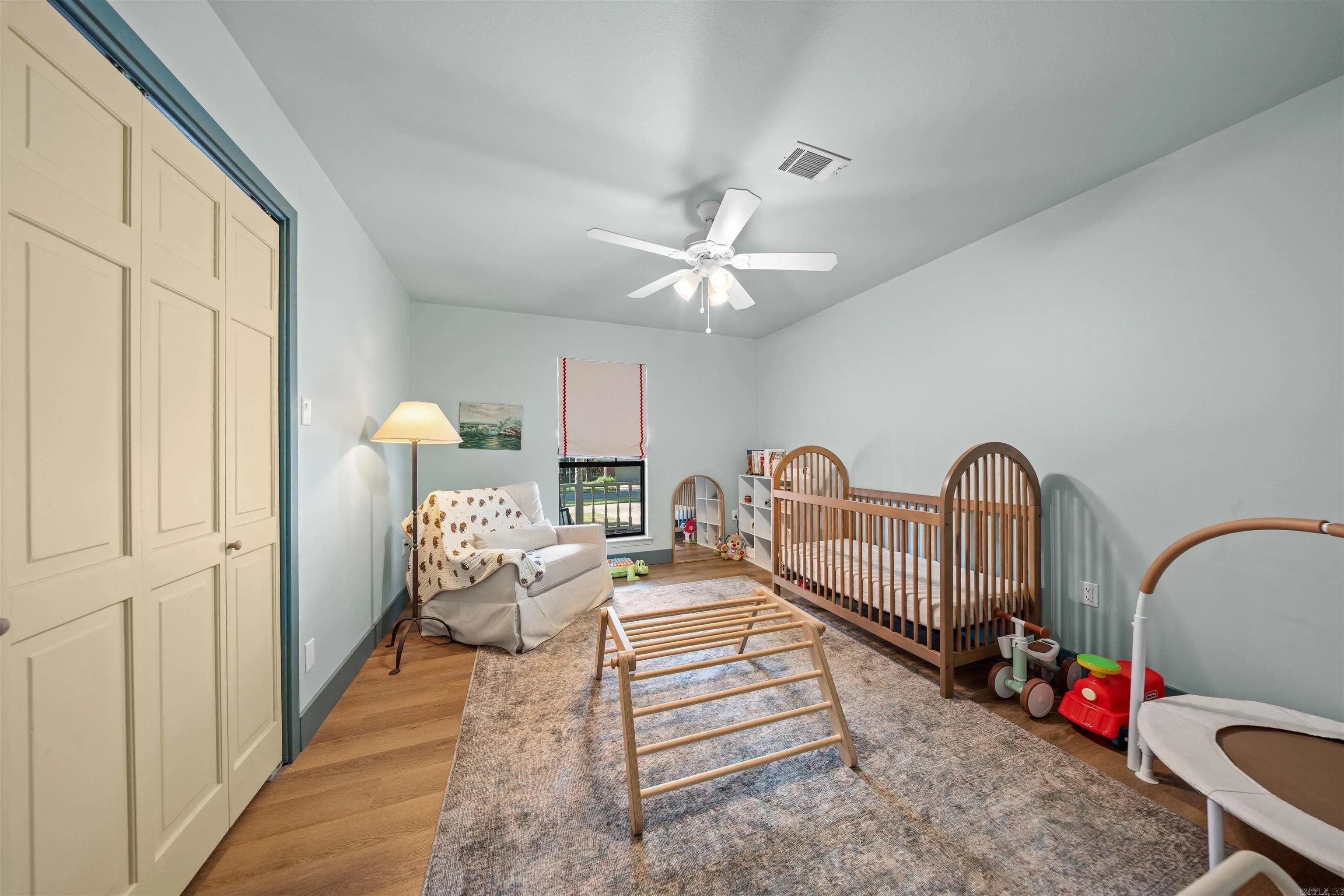 Property at 10  Kensington - Image 31