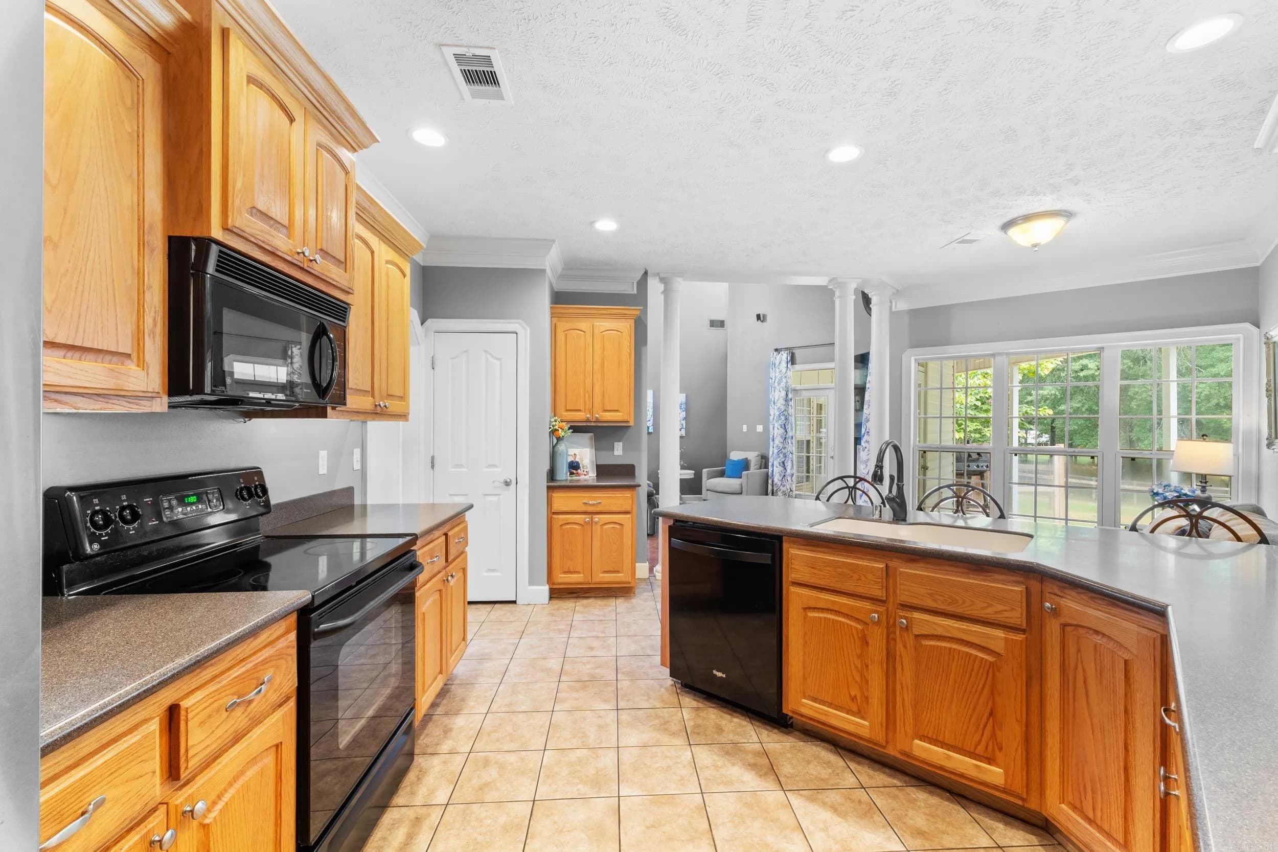 Property at 13  Mckenzie - Image 7