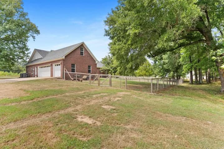 Property at 13  Mckenzie - Image 13