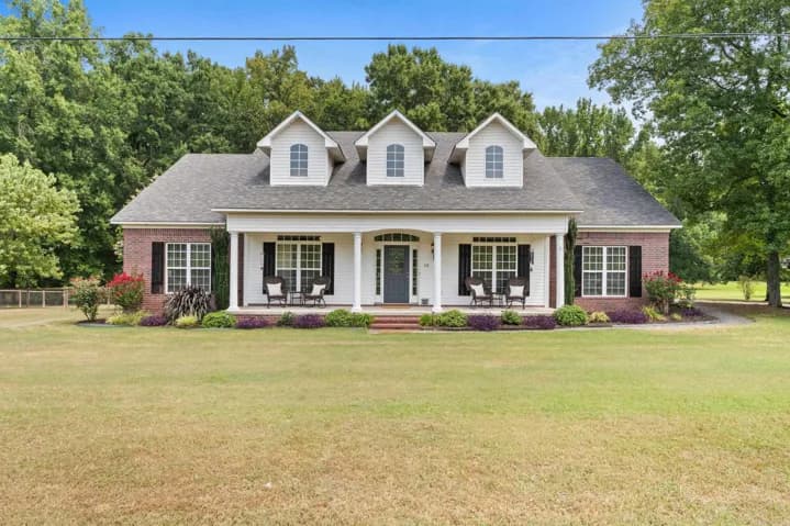 Property at 13  Mckenzie - Image 1