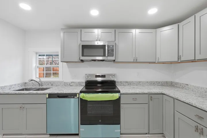 Property at 4522 W 21st - Image 19