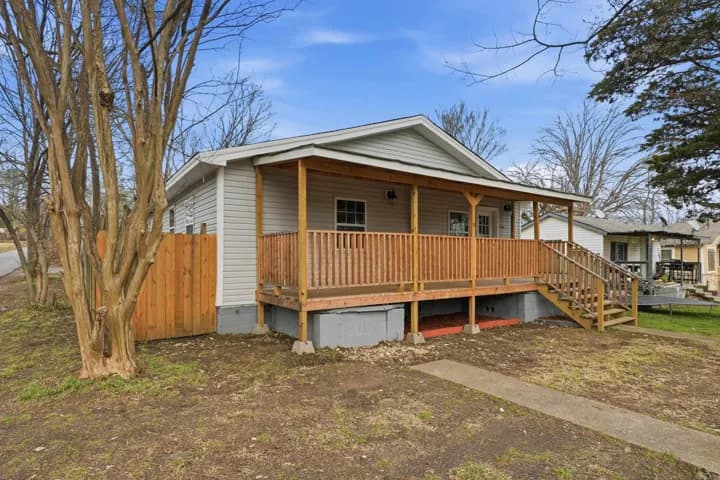 Property at 4522 W 21st - Image 3