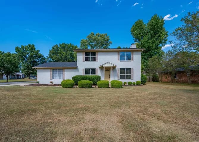 Property at 2  Quail - Image 1