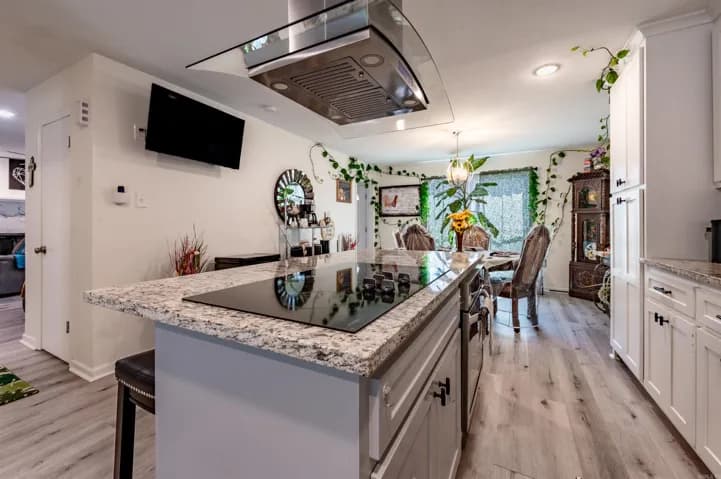 Property at 2  Quail - Image 5
