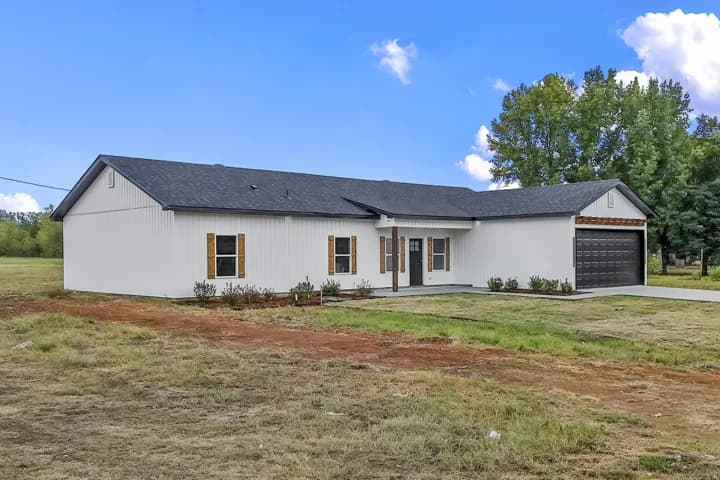 Property at 11200  W centennial road - Image 2