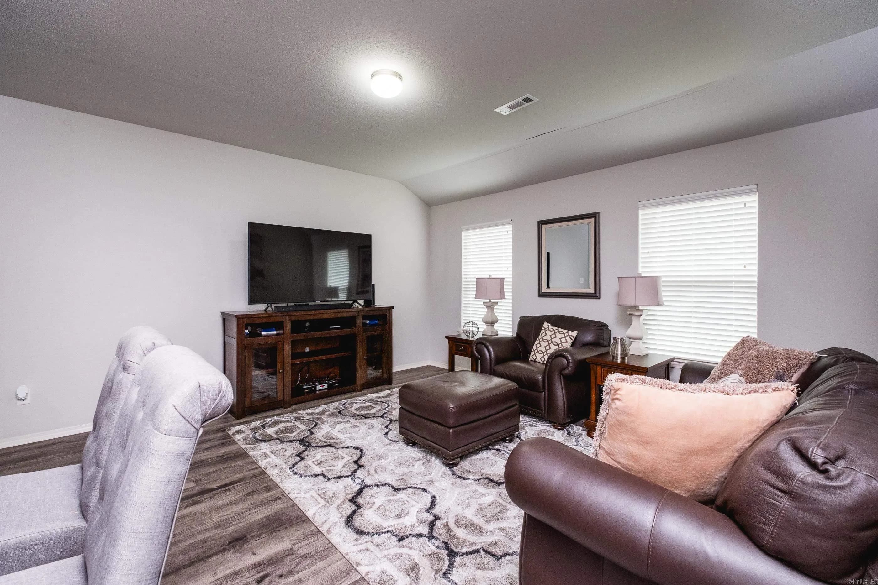 Property at 6496  Amalie - Image 12