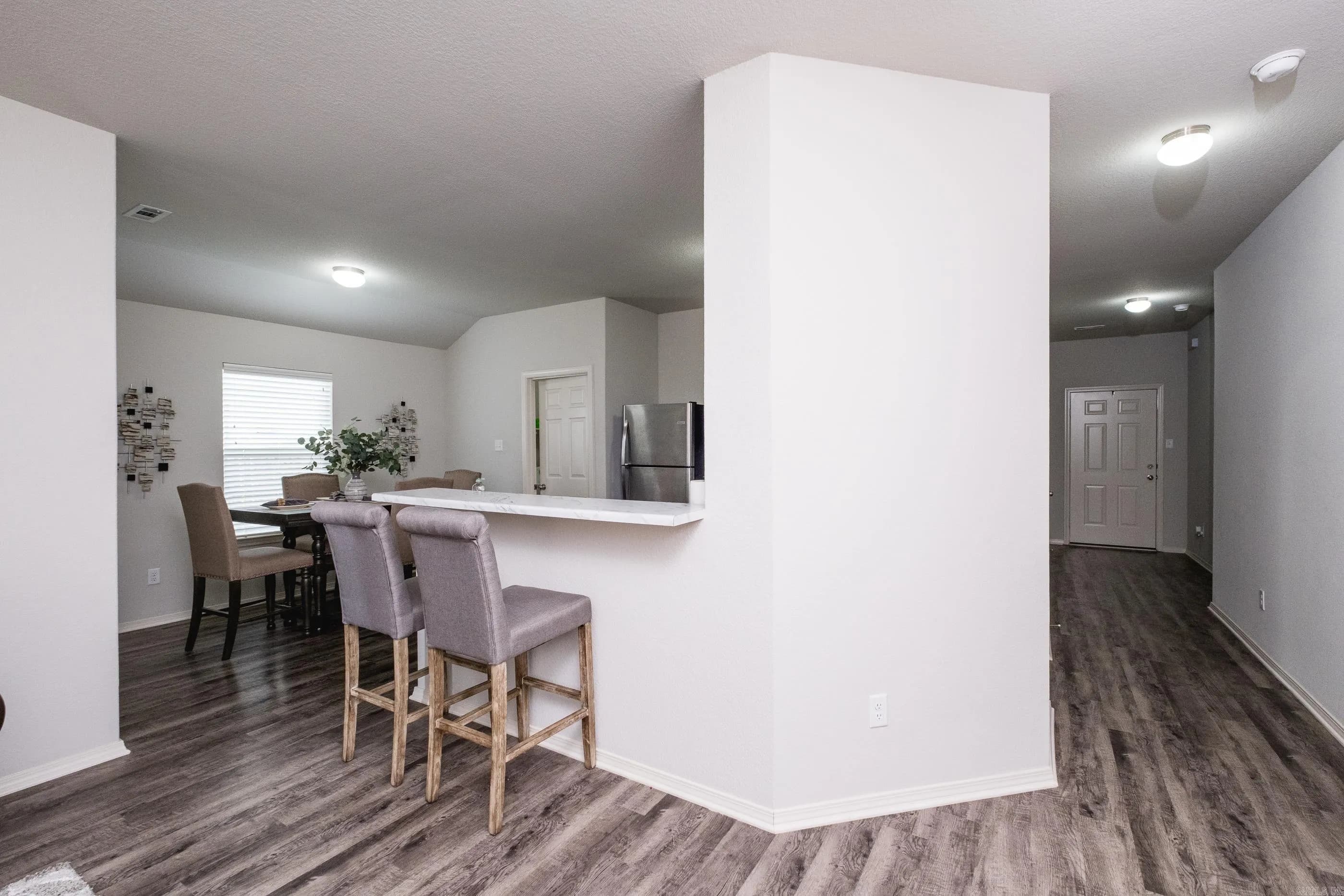 Property at 6496  Amalie - Image 15