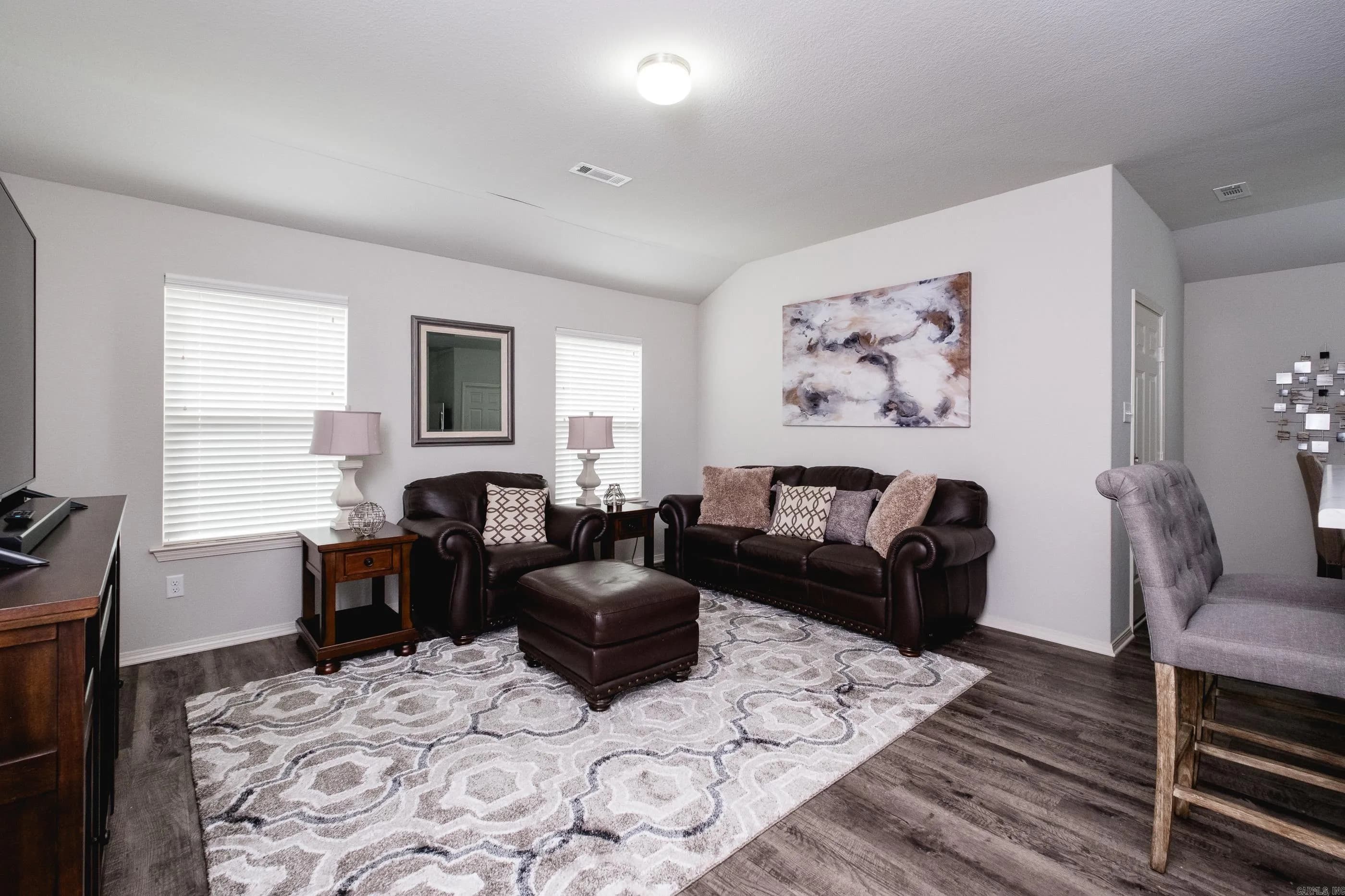 Property at 6496  Amalie - Image 9