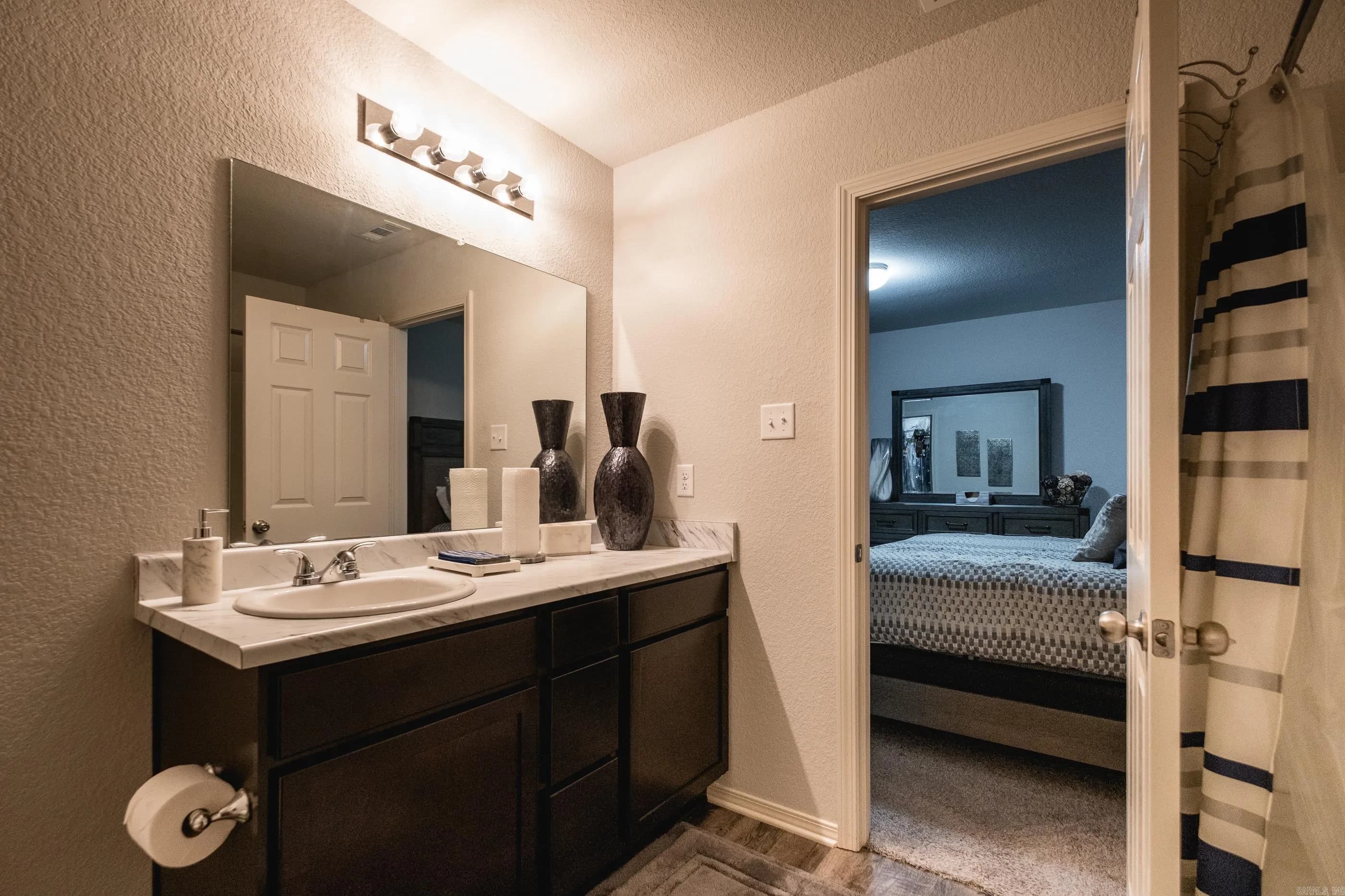Property at 6496  Amalie - Image 35