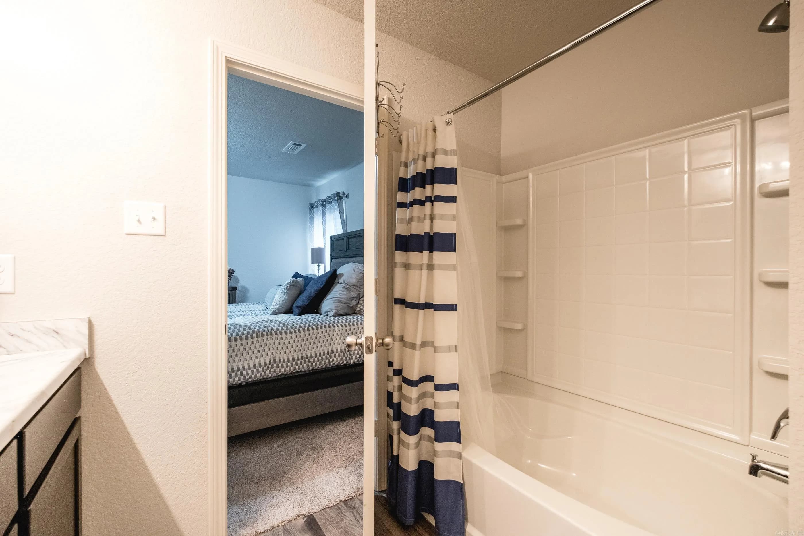 Property at 6496  Amalie - Image 36