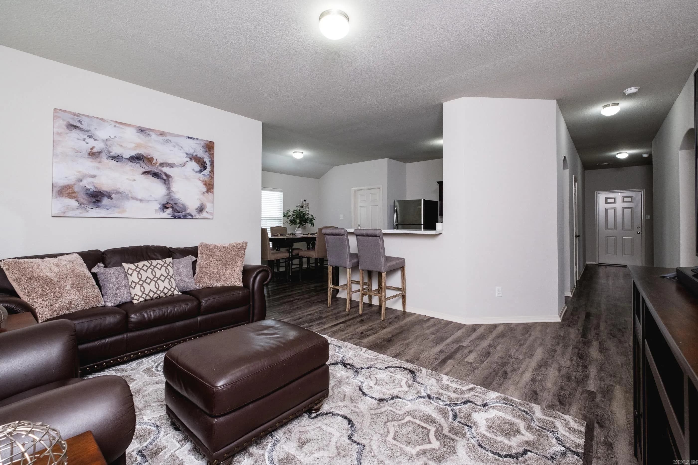 Property at 6496  Amalie - Image 11