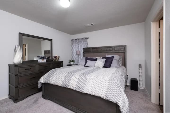Property at 6496  Amalie - Image 32