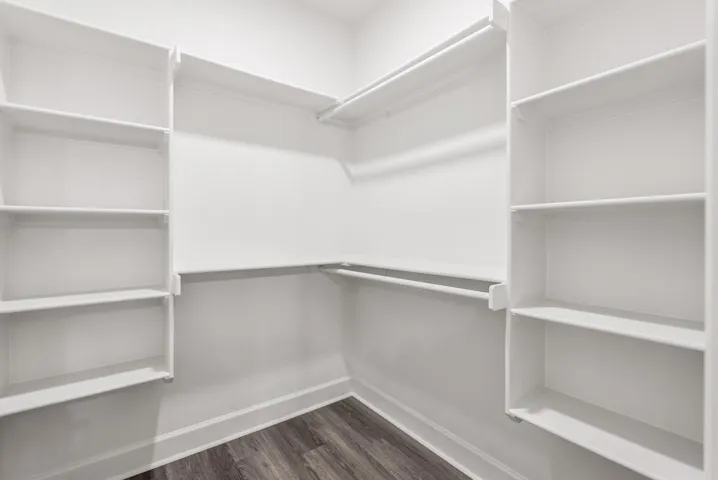 Property at 1400 E Washington - Image 22