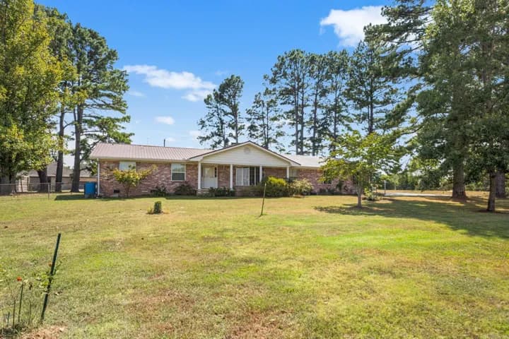 Property at 2439  Ar hwy 38 - Image 4