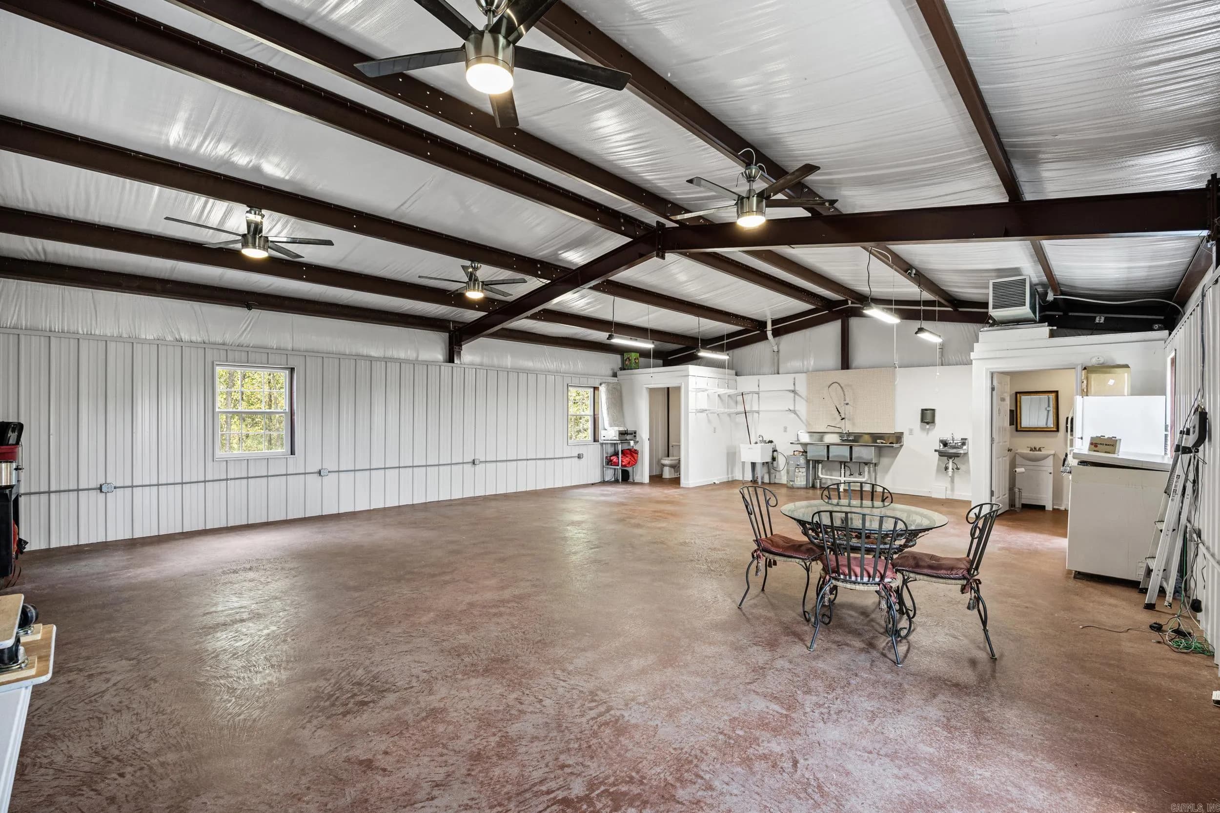 Property at 99  Sandtown - Image 34