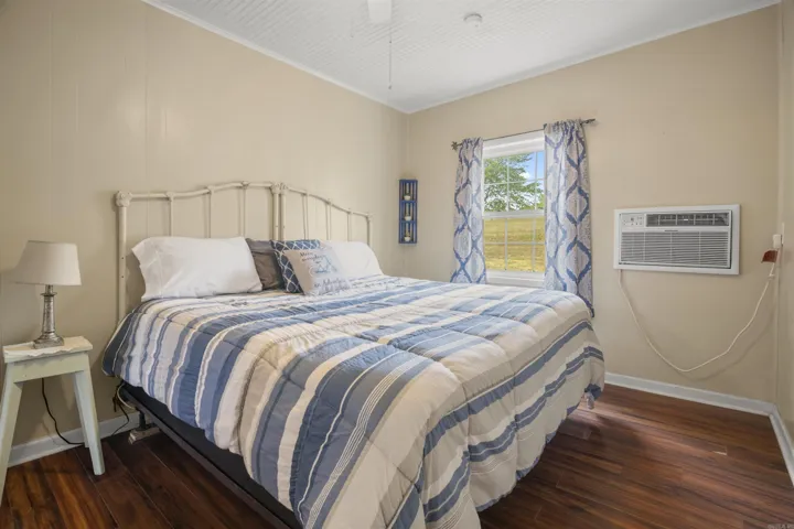 Property at 99  Sandtown - Image 22