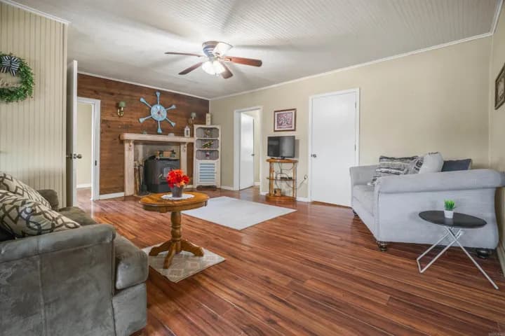 Property at 99  Sandtown - Image 18