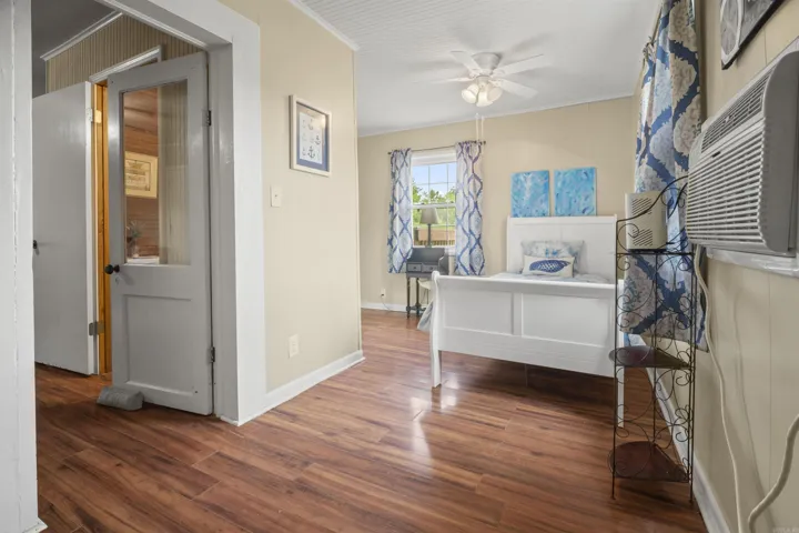 Property at 99  Sandtown - Image 20