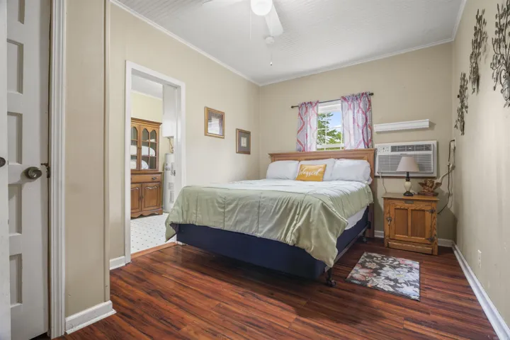 Property at 99  Sandtown - Image 24