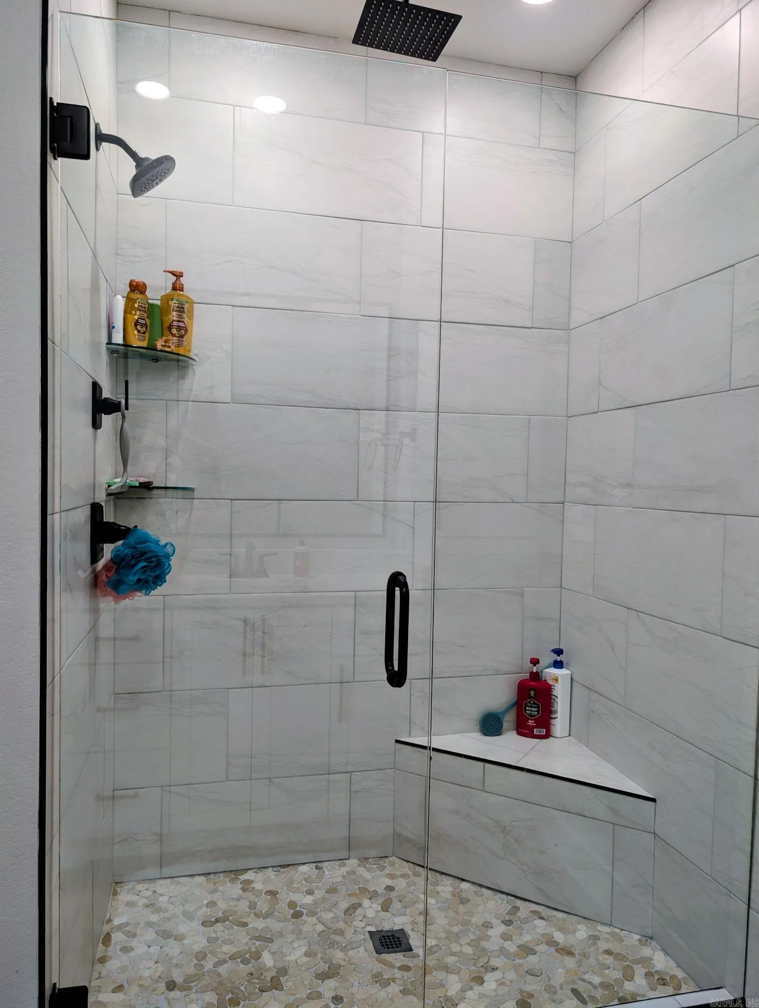 Property at 102  Merritt road - Image 14