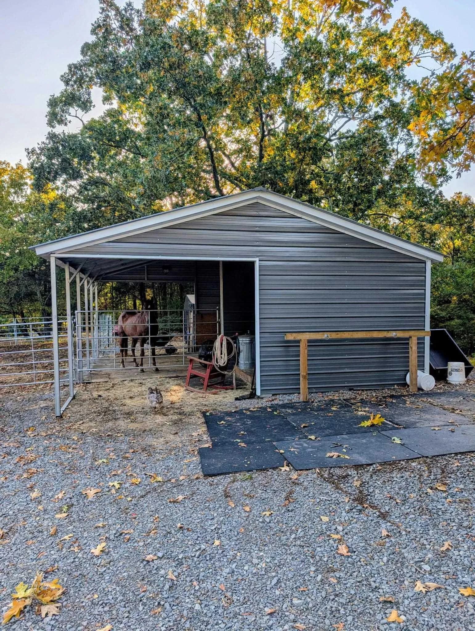 Property at 102  Merritt road - Image 37
