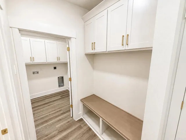 Property at 10  Crescent - Image 12