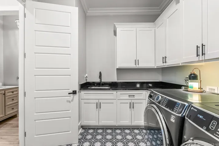 Property at 67  Falstone - Image 16