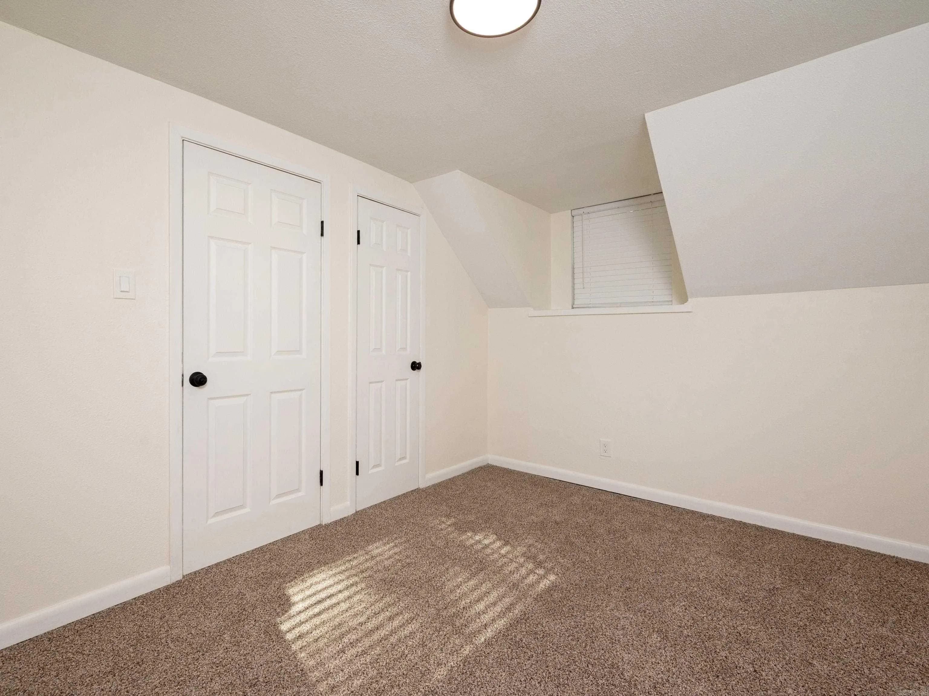 Property at 7901  Nolen - Image 32