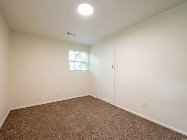 Property at 7901  Nolen - Image 25