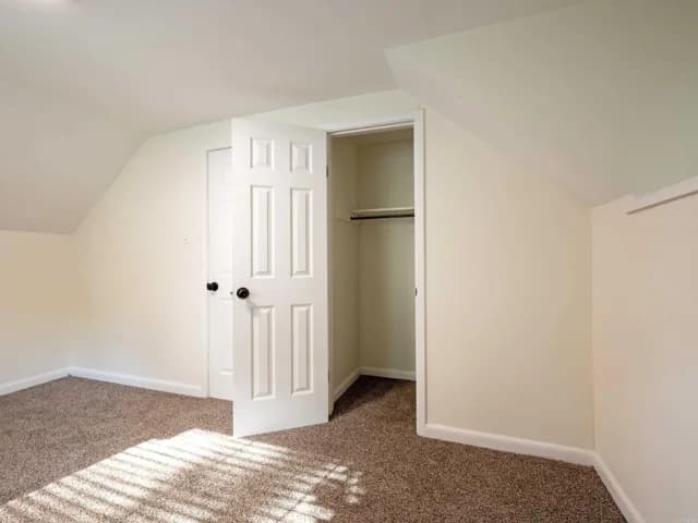 Property at 7901  Nolen - Image 33