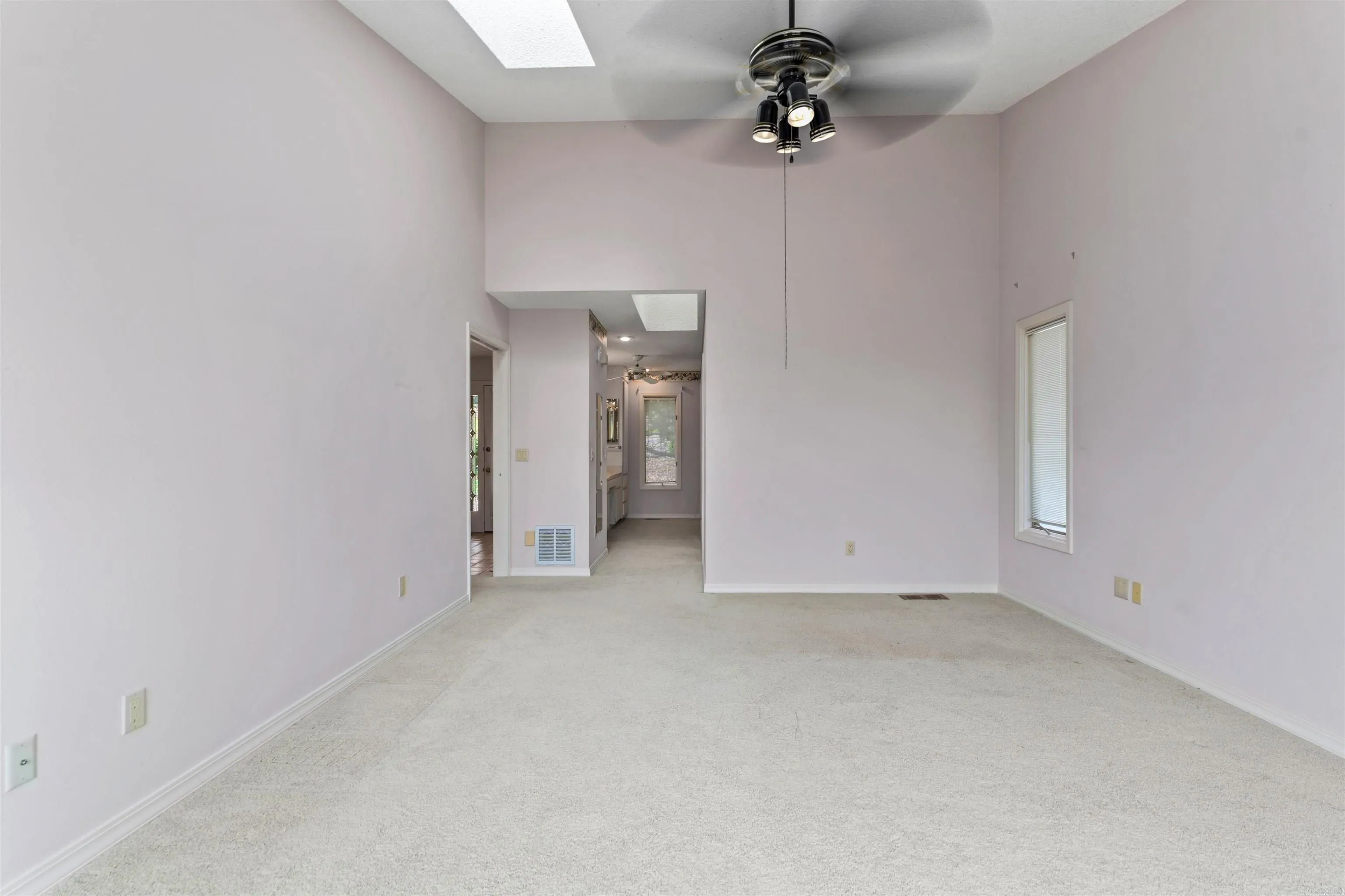 Property at 10  Bolada cir - Image 20