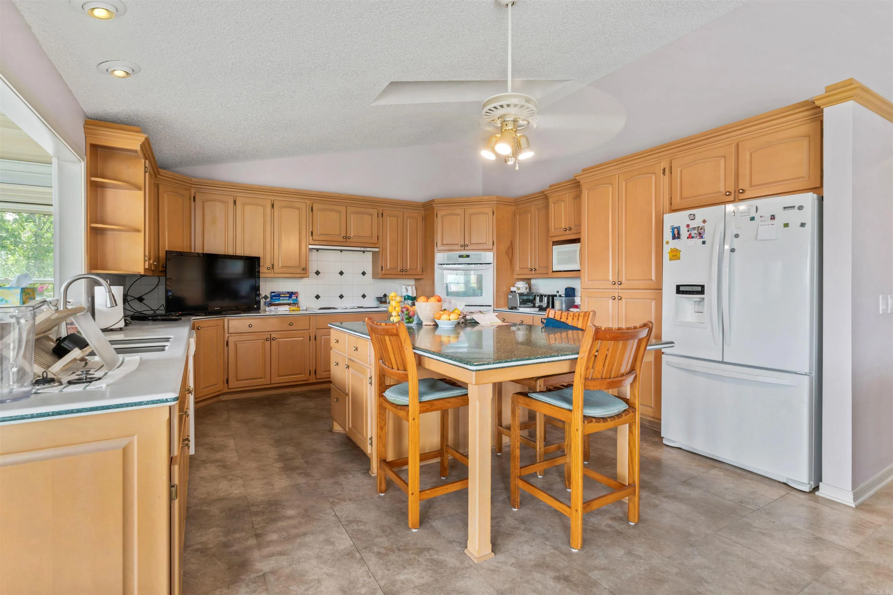 Property at 10  Bolada cir - Image 11