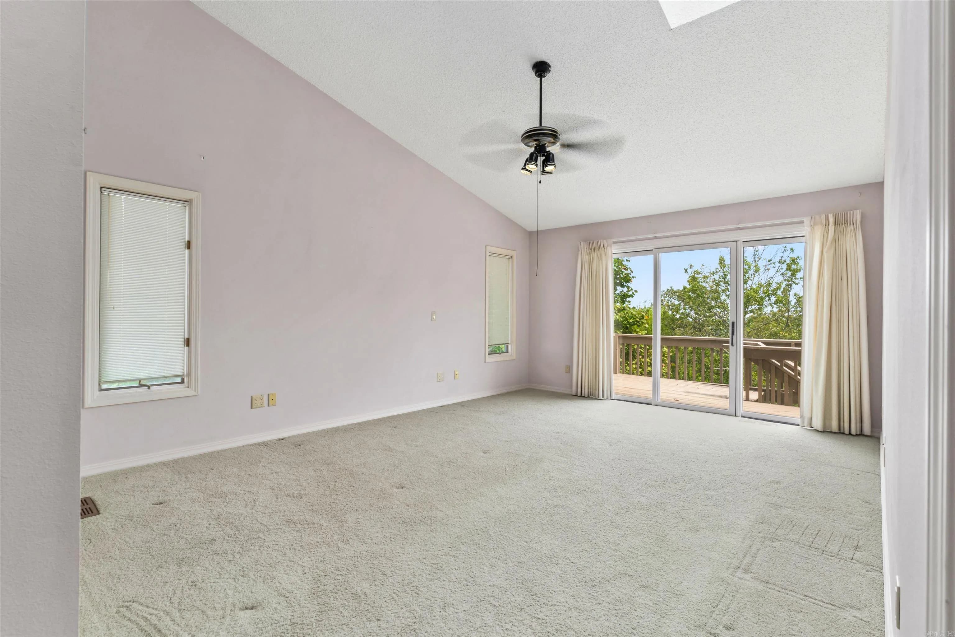 Property at 10  Bolada cir - Image 18